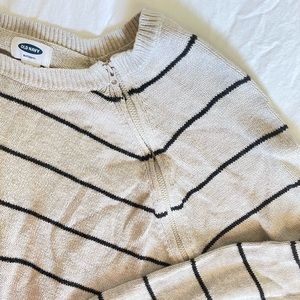 Maternity Sweater with Breastfeeding Access